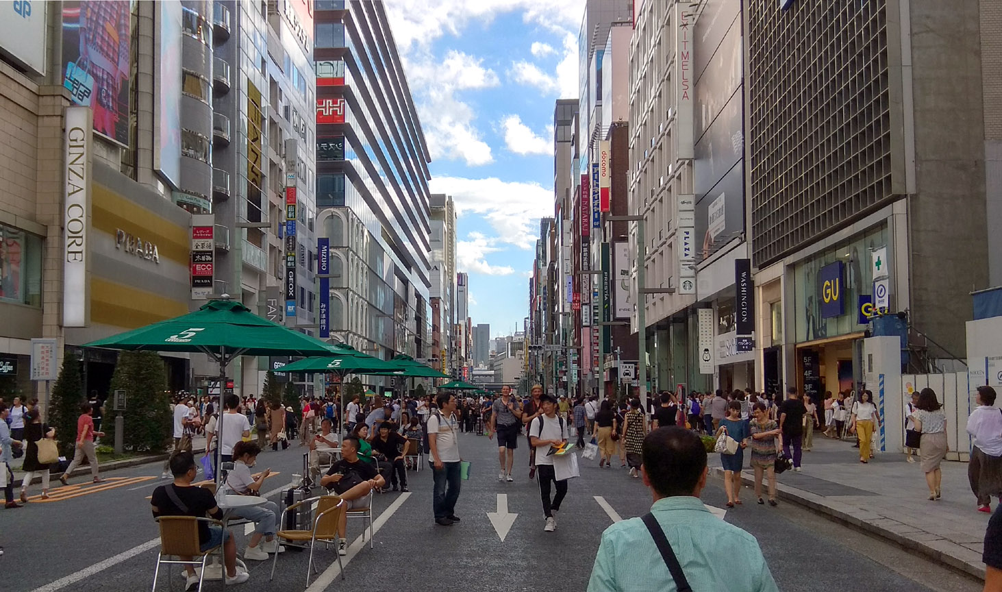 TOKYO SHINJUKU DOWNTOWN, SHOPPING AREA