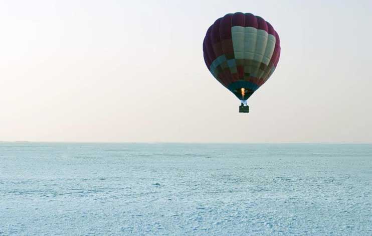 hot air balloon